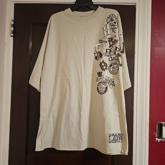 Men's Negro League Baseball Museum Oversized T-Sirt (XL) - Picture 2 of 9